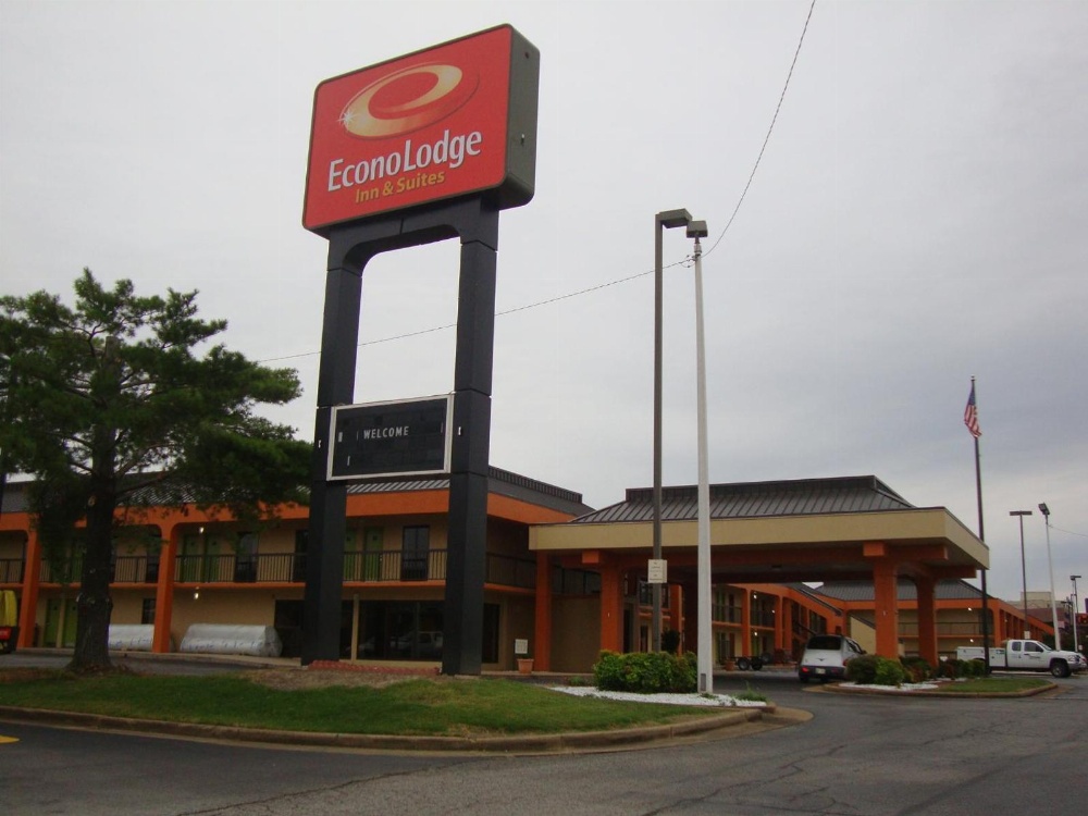 Econo Lodge Inn & Suites Jackson Main image